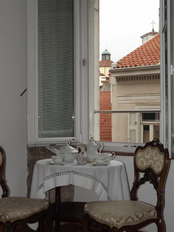 B&B Gens Julia Triest Exterior foto